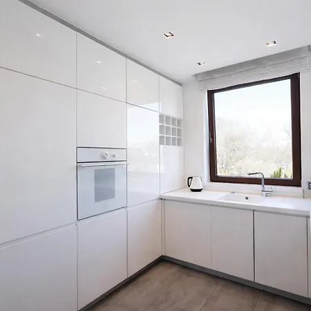 House Managers - Flora * Sopot