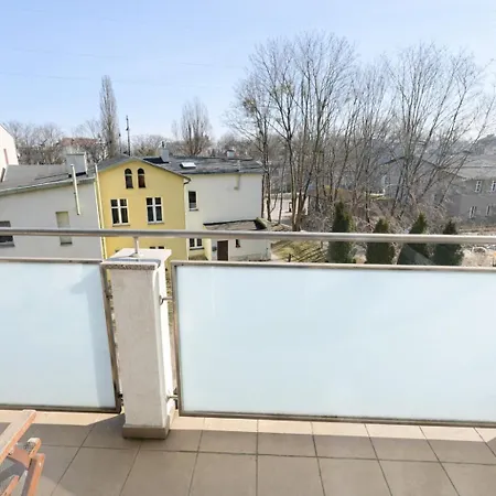 House Managers - Flora Apartment